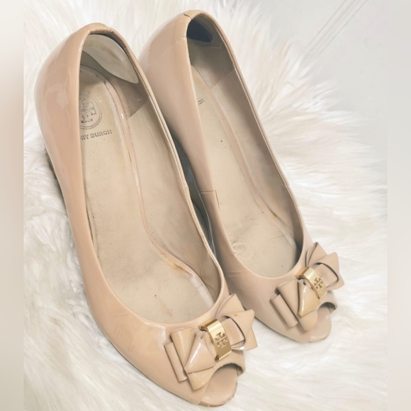 Tory Burch Patent Leather Peep Toe Wedge Pumps Size 9 - Picture 5 of 10